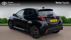 Toyota Yaris 1.5 Hybrid Design 5dr CVT Hybrid Hatchback